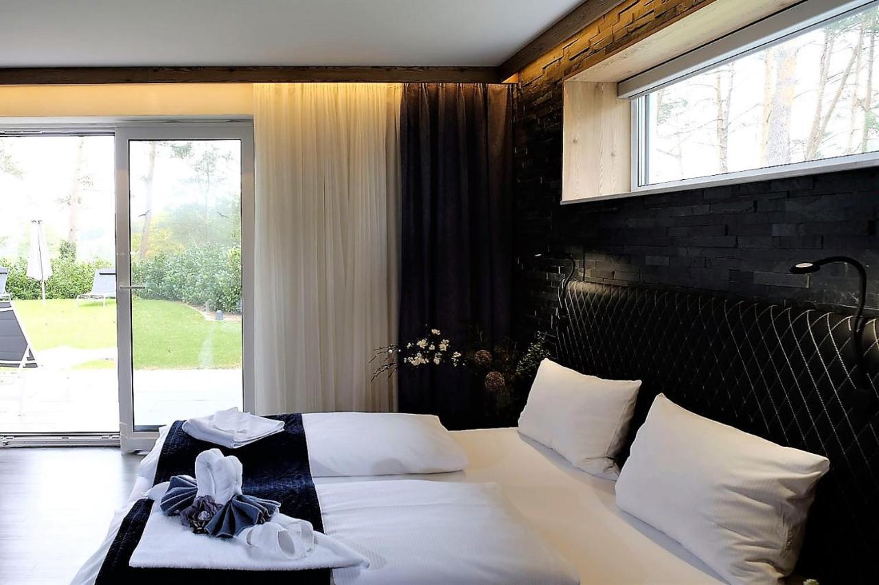 Art & Galerie Hotel Lenz Plauer See Fuenfseen Kültér fotó