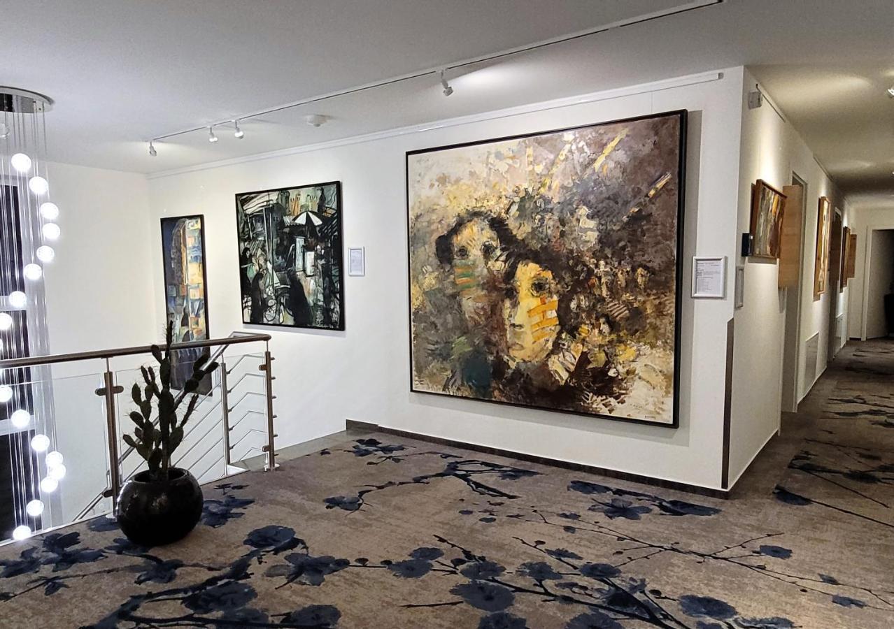 Art & Galerie Hotel Lenz Plauer See Fuenfseen Kültér fotó